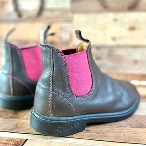 blundstone pink boots